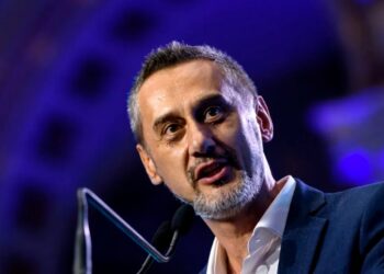 pnl-istii-lui-bolojan,-convinsi-ca-sunt-doriti-de-tot-partidul.-mario-de-mezzo:-demitem-orice-conducere-la-un-nou-congres