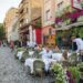 cafea-la-2-euro,-pranz-pentru-doua-persoane-la-20-euro-si-plimbare-cu-barca-la-doar-7-euro,-intr-o-tara-vecina