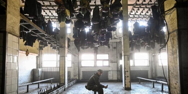 harta-centrele-industriale-au-pierdut-sute-de-mii-de-muncitori-judetele-care-au-platit-cel-mai-mult-tranzitia-economiei-romaniei-–-hotnews.ro