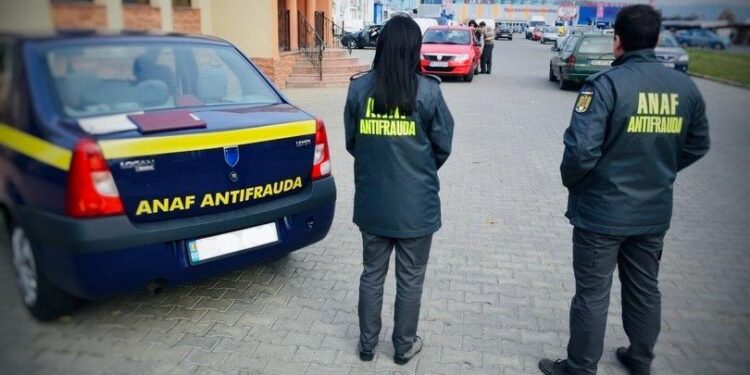 lux-afisat-ostentativ-pe-instagram,-gaura-la-buget-de-1000000-de-euro-schema-unui-influencer-care-a-lasat-muncitorii-fara-pensie-–-hotnews.ro