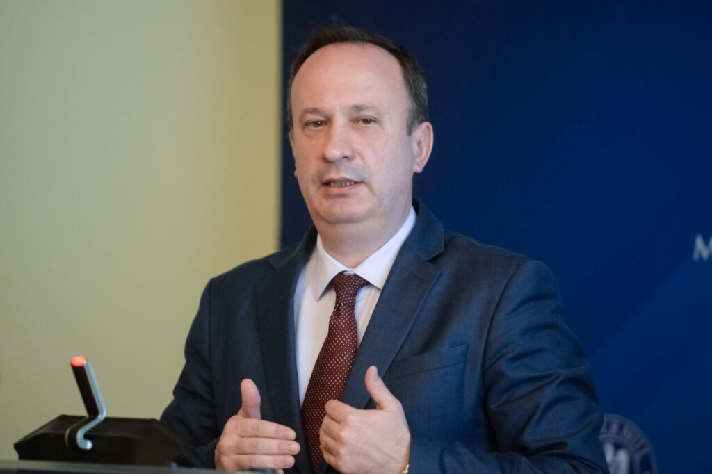 un-fost-ministru-de-finante-spune-cati-bani-a-cheltuit-romania-pentru-ucraineni-si-explica-pierderile-provocate-de-razboi
