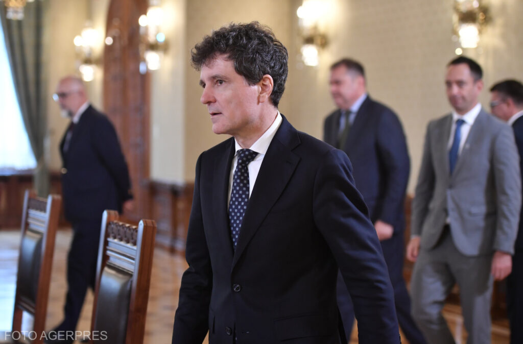 nicusor-dan,-despre-situatia-romaniei:-nu-e-asa-un-dezastru-presedintele-crede-ca-partidele-au-si-merite-in-ultimul-an-–-hotnews.ro