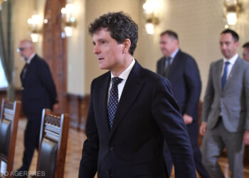 nicusor-dan,-despre-situatia-romaniei:-nu-e-asa-un-dezastru-presedintele-crede-ca-partidele-au-si-merite-in-ultimul-an-–-hotnews.ro