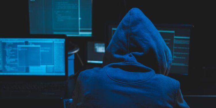 hackerul-care-sustine-ca-a-spart-serverele-agentiei-pentru-cadastru,-despre-datele-furate:-nu-le-vand-chiar-oricui-–-hotnews.ro