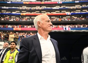 didier-deschamps-isi-asuma-vina-pentru-esecul-frantei-in-fata-angliei:-prima-repriza-a-fost-inacceptabila