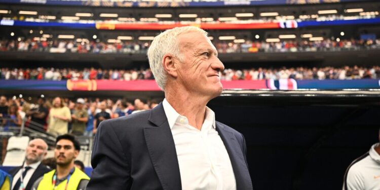 didier-deschamps-isi-asuma-vina-pentru-esecul-frantei-in-fata-angliei:-prima-repriza-a-fost-inacceptabila