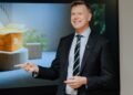 video-|-giles-portman,-ambasadorul-regatului-unit-in-romania:-romanii-au-o-contributie-uriasa-la-economia-si-viata-din-marea-britanie