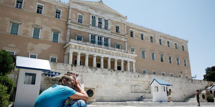 grecia-se-pregateste-de-primul-sau-val-de-canicula-din-acest-an-ce-spun-meteorologii-–-hotnews.ro