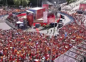 un-milion-de-oameni-in-strada!-intalniri-cu-regele-si-prim-ministrul-spaniei-pentru-furia-roja