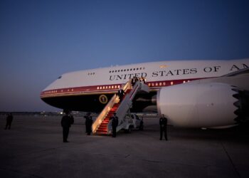 noul-air-force-one-al-lui-trump,-primit-cadou-din-qatar,-are-mici-probleme-cu-rachetele-ghidate-pot-aparea-de-nicaieri,-spun-expertii-–-hotnews.ro