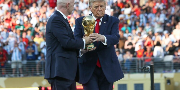 de-ce-a-ales-seful-uefa-sa-boicoteze-marea-finala-de-la-cupa-mondiala-2026-ruptura-profunda-–-hotnews.ro