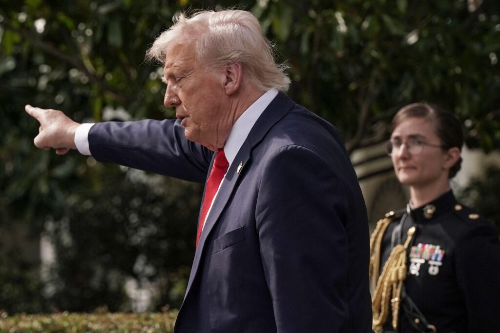 trump-impune-tarife-vamale-de-50%-canadei-carney-promite-sa-intensifice-negocierile-–-hotnews.ro