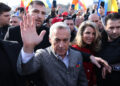 georgescu-anunta-ca-merge-duminica-la-un-targ,-dar-tot-el-spune-ca-nu-ar-trebuie-sa-fie-targuri-duminica-–-hotnews.ro