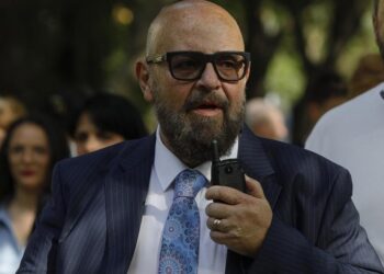mutarea-lui-ciucu-ca-sa-isi-consolideze-sustinerea-in-consiliul-general-dupa-o-discutie-cu-popescu-piedone-intelegerea-facuta-–-hotnews.ro