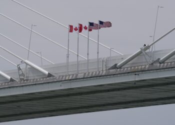 relatiile-dintre-sua-si-canada,-intr-un-nou-moment-critic-inaugurarea-unui-pod-peste-frontiera-va-fi-celebrata-separat-din-cauza-tarifelor-lui-trump-–-hotnews.ro