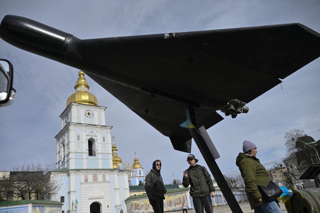 ce-sunt-dronele-shahed-(geran-2),-precum-cea-identificata-de-piloti-la-buzau-–-hotnews.ro