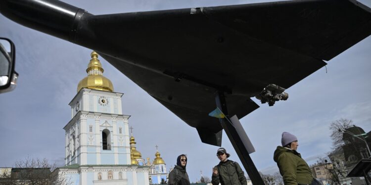 ce-sunt-dronele-shahed-(geran-2),-precum-cea-identificata-de-piloti-la-buzau-–-hotnews.ro