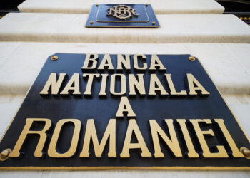 bnr-avertizeaza-ca-inteligenta-artificiala-poate-amplifica-atacurile-cibernetice.-ce-spune-despre-pastrarea-banilor-pe-card