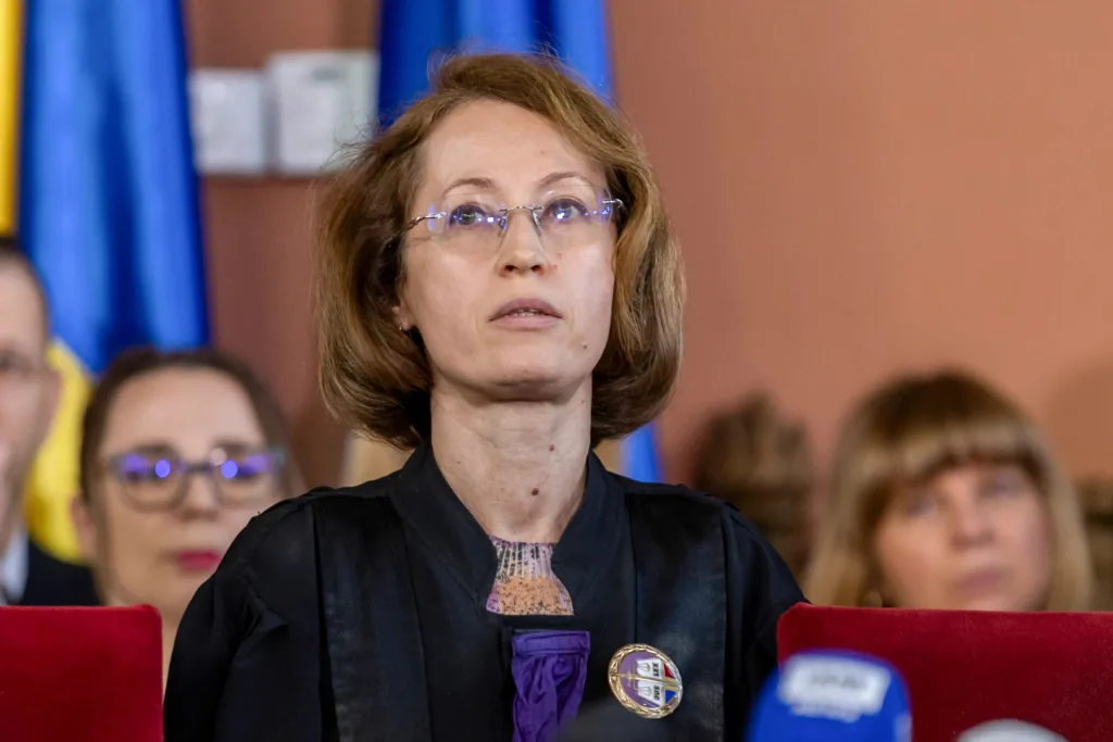 judecatoarea-raluca-morosanu-a-mers-la-cedo-dupa-ce-a-fost-exclusa-din-doua-dosare,-in-urma-interviului-dat-recorder-despre-justitie-capturata-–-hotnews.ro