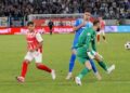 4-faze-delicate-de-arbitraj-in-dinamo-–-universitatea-craiova:-gol-anulat,-eliminare,-gol-validat,-penalty!