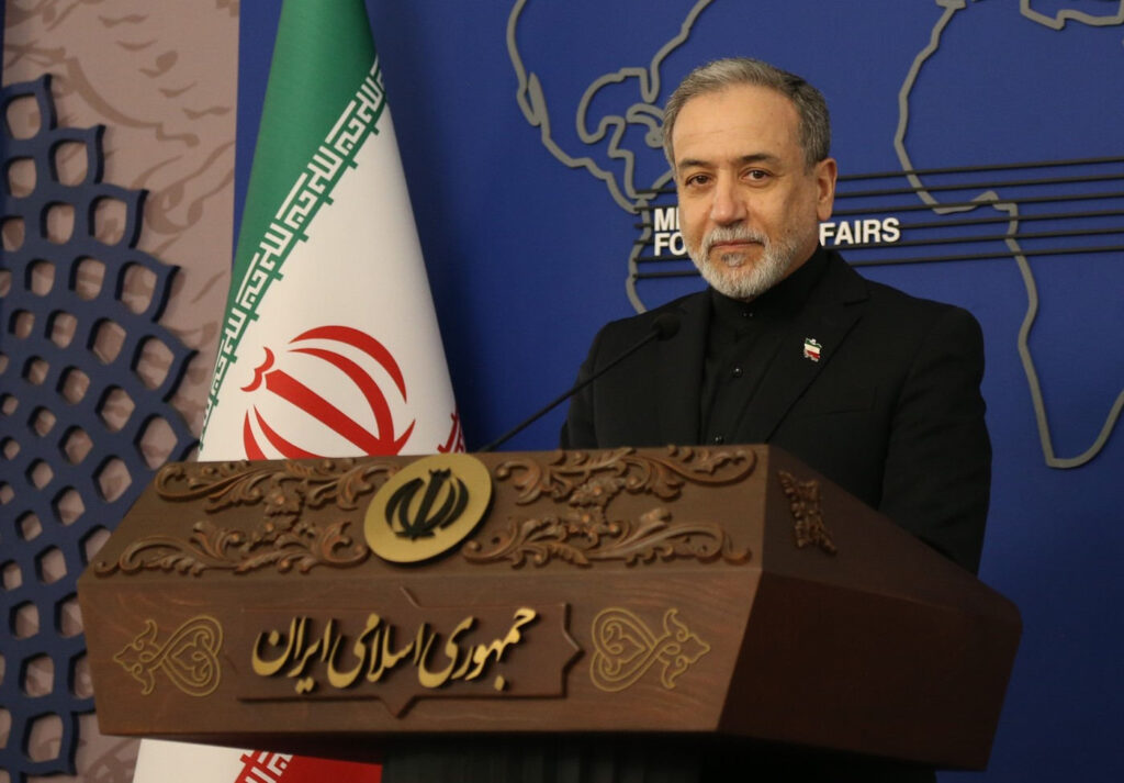 furie-la-teheran,-dupa-ce-ucrainenii-i-au-atacat-o-nava-zelenski-acuza-rusia-ca-ajuta-iranul-cu-date-din-satelit-–-hotnews.ro