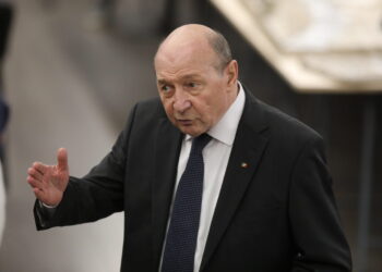 traian-basescu-e-de-parere-ca-romania-ar-trebui-sa-convoace-nato,-daca-situatia-escaladeaza:-„e-posibil-sa-ne-trezim-cu-roiul”