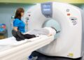boala-de-inima-care-poate-fi-confundata-cu-infarctul-ce-arata-rmn-ul-cardiac-si-cand-este-recomandat-–-hotnews.ro