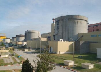 reactorul-1-de-la-cernavoda-va-fi-oprit-din-cauza-debitului-extrem-de-scazut-al-dunarii-concluziile-dupa-comandamentul-energetic-convocat-de-bolojan-–-hotnews.ro