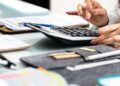 semnatura-care-a-permis-statului-sa-ti-fure-salariul-inainte-sa-l-vezi-–-hotnews.ro