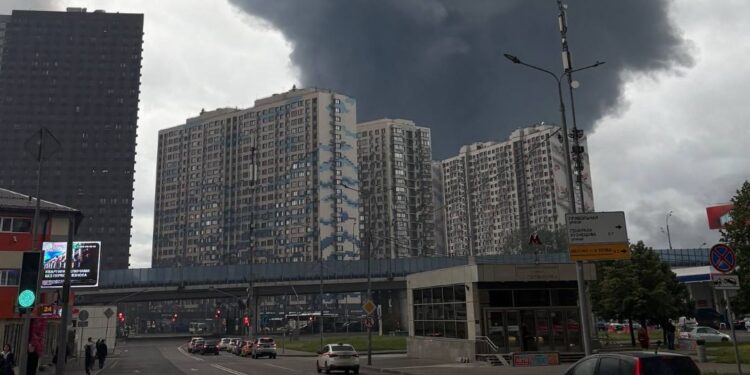 atac-masiv,-cu-aproape-400-de-drone,-asupra-regiunii-moscova-/-primele-informatii-despre-tinte-–-hotnews.ro