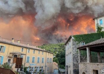 cat-de-sigur-este-sa-calatoresti-in-franta-sau-spania-acum