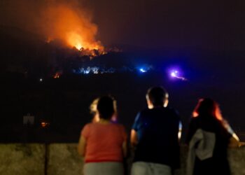 avertizare-de-calatorii-pentru-romanii-care-merg-in-spania,-din-cauza-incendiilor-care-fac-ravagii-–-hotnews.ro
