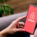 piata-airbnb-din-romania-a-ajuns-la-74000-de-locuinte.-ce-prevede-noul-regulament-si-ce-risca-proprietarii-nedeclarati