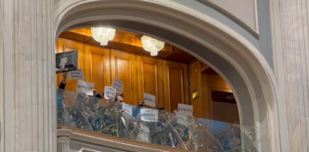 rogobete-a-adus-grevistii-din-sanatate-in-parlament.-greva-din-sanatate-continua