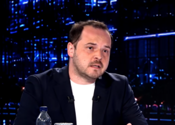 rogobete:-legea-salarizarii-duce-la-cel-mai-mare-exod-al-medicilor