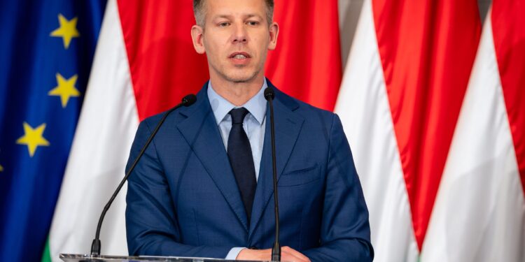 ungaria-respinge-planul-ue-de-a-exclude-barbatii-ucraineni-aflati-la-varsta-de-recrutare-din-cadrul-programului-de-protectie-temporara-–-hotnews.ro