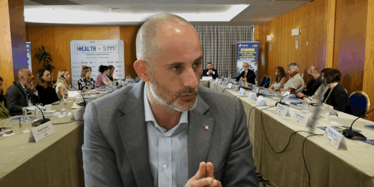 serban-semeniuc,-regina-maria,-la-gandul-health-eu-summit:-trebuie-sa-incetam-sa-mai-gandim-sanatatea-in-termenii-public-versus-privat
