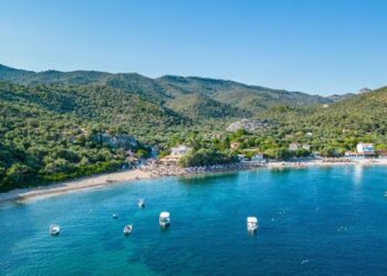 escrocheria-localnicului-binevoitor-si-alte-capcane-din-grecia.-cum-sa-nu-cazi-in-plasa-hotilor-in-aceasta-vara