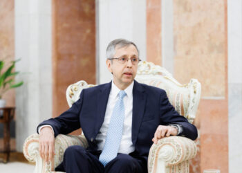 video-exclusiv-|-ambasadorul-argentinei-in-romania,-alejandro-poffo:-micii-si-sarmalele-m-au-cucerit