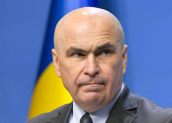 bolojan,-mesaj-de-ziua-independentei-sua:-am-incredere-in-viitorul-relatiei-dintre-tarile-noastre