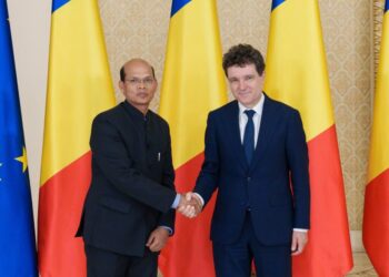 video-exclusiv-|-ambasadorul-indiei-in-romania-:-india-si-romania-sunt-ca-doua-surori