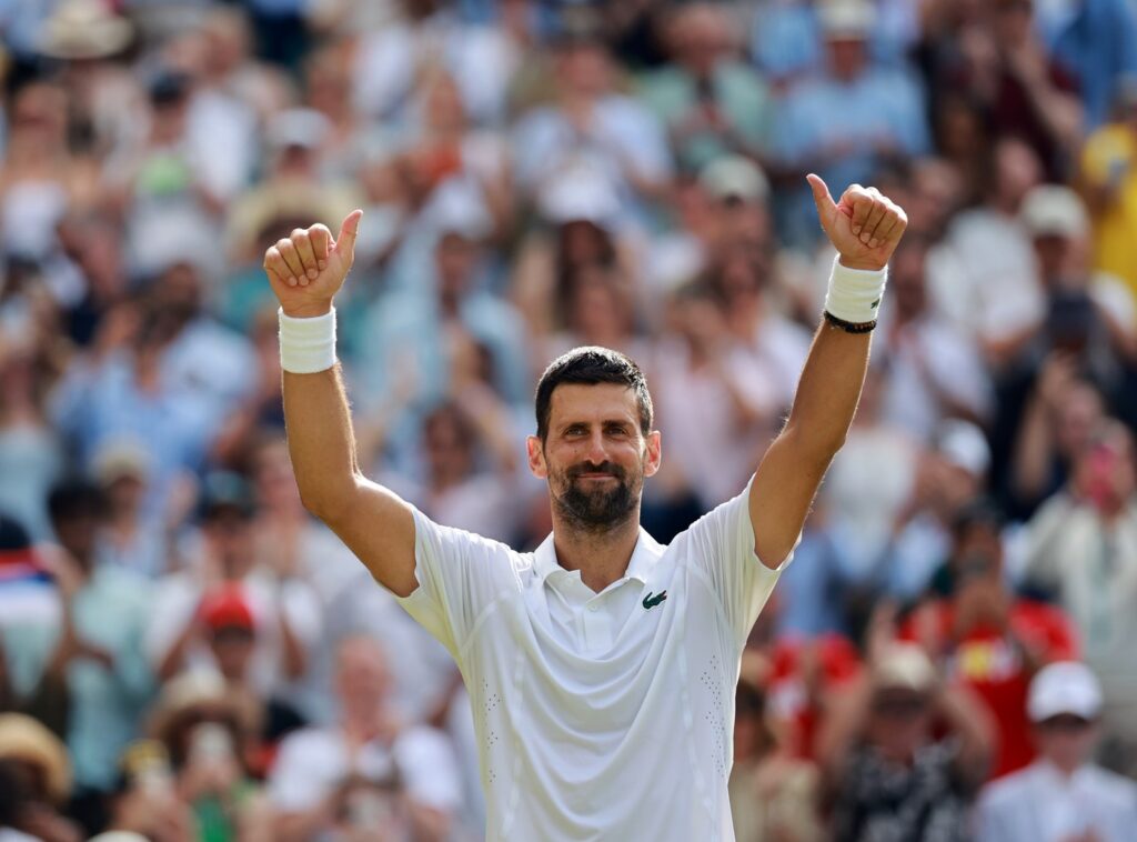novak-djokovic-a-doborat-un-nou-record-la-wimbledon-2026-l-a-depasit-pe-roger-federer-–-hotnews.ro
