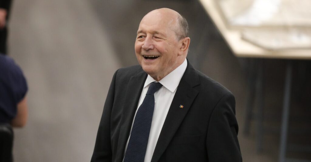basescu,-atac-in-valuri-la-bolojan:-„a-fost-un-mare-propagandist-pentru-suspendare”/”e-interesul-de-a-candida-la-alegerile-prezidentiale-si-simte-nevoia-sa-se-rupa,-macar-declarativ,-de-psd”