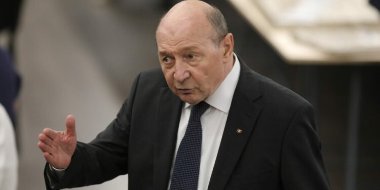traian-basescu-acuza-o-„cavalcada”-a-incalcarilor-de-constitutie