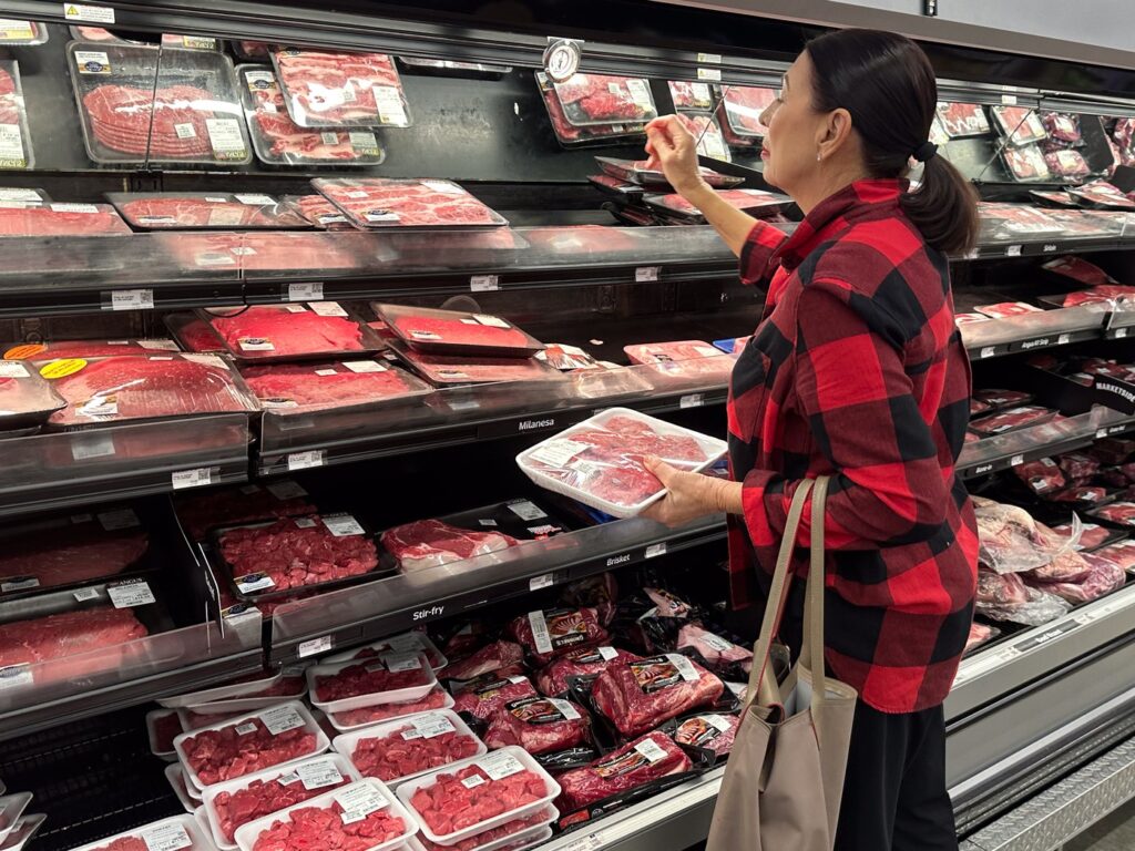 vesti-grozave-pentru-americani:-carnea-de-vita-si-alte-produse-se-vor-ieftini-la-un-retailer-cu-adevarat-patriotic,-sustine-trump-–-hotnews.ro