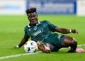 surpriza:-emmanuel-yeboah-a-semnat-in-superliga,-la-3-ani-dupa-despartirea-de-cfr-cluj