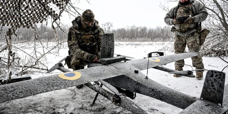 acorduri-privind-dronele,-semnate-de-ucraina-cu-mai-multe-tari-europene,-in-ziua-cand-parchetul-a-inceput-sa-ancheteze-deturnari-de-fonduri-de-137000000-de-euro-–-hotnews.ro