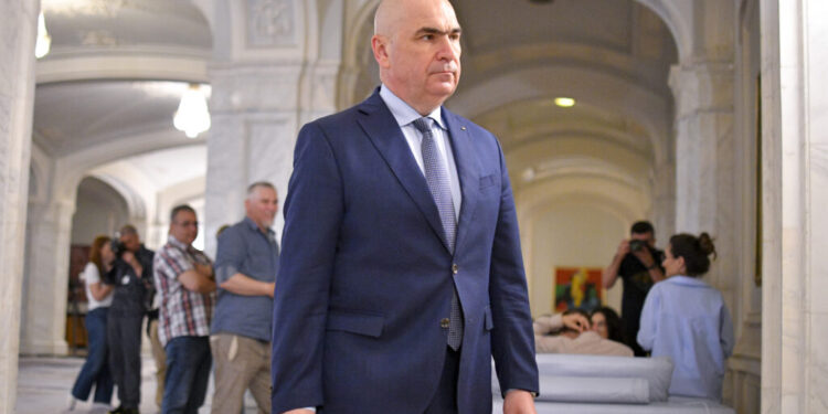 tribunalul-bucuresti-da-dreptate-contestatarilor-lui-ilie-bolojan-si-suspenda-hotararile-congresului-extraordinar-al-pnl