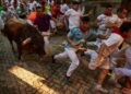 a-treia-cursa-de-tauri-de-la-pamplona-s-a-soldat-cu-13-persoane-ranite-cea-mai-in-varsta-are-68-de-ani-–-hotnews.ro