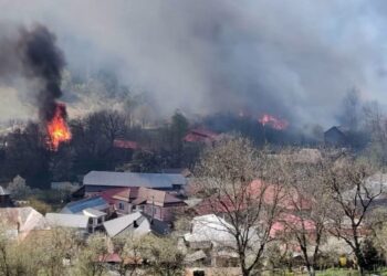 guvernul-aloca-noi-ajutoare-pentru-persoanele-afectate-de-incendiul-din-soveja,-vrancea:-procedura-simplificata-si-despagubiri-de-pana-la-90%-din-valoarea-caselor